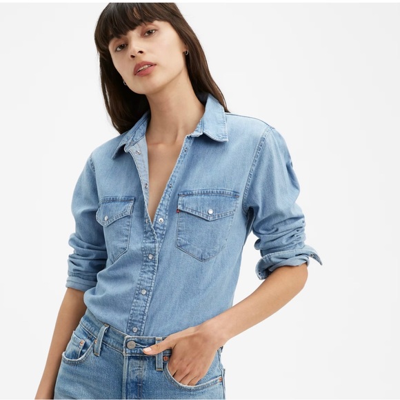 LEVI STRAUSS ESSENTIAL WESTERN DENIM SHIRT classic fit size S - Picture 2 of 9